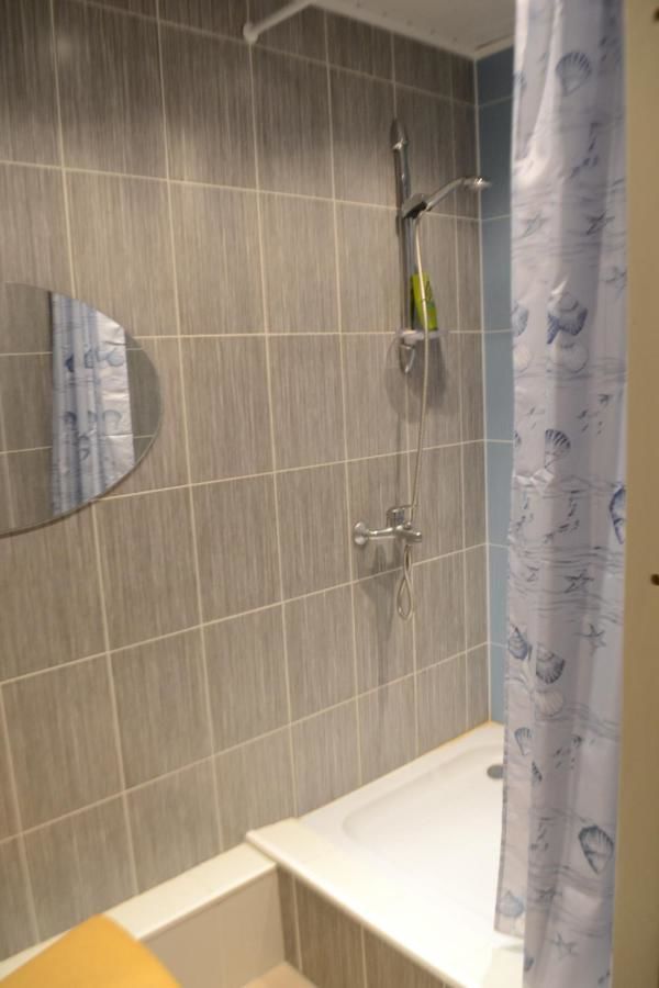 Хостелы SPORDIHOSTEL VÕIDU 17a Нарва